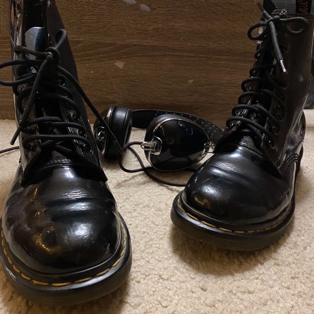 Doc martens size 8.5